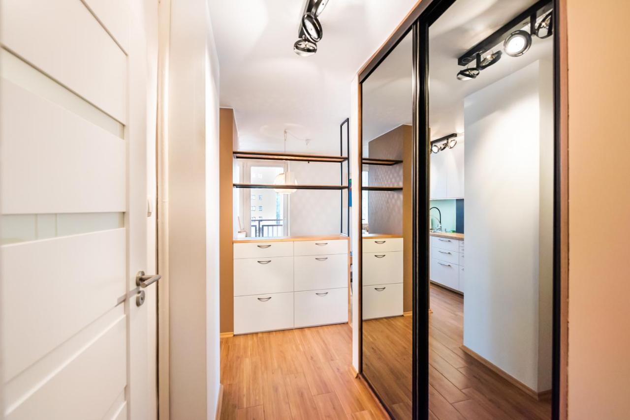 Ochota Artistic Space Apartment Варшава Экстерьер фото
